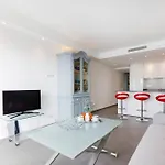Appartement On La Croisette - 2 Beds 2 Baths Cannes