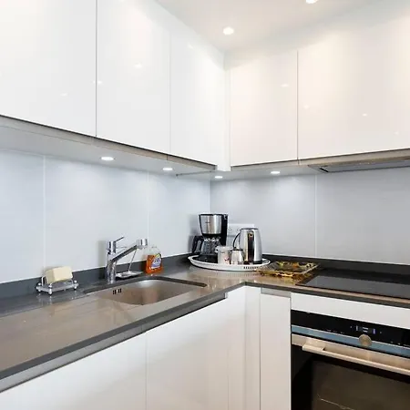 Апартаменты On La Croisette - 2 Beds 2 Baths